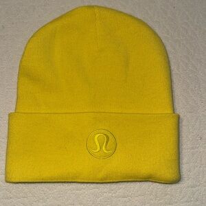 Lululemon yellow winter hat